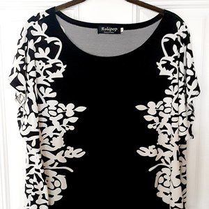Relipop Black/White Floral Top